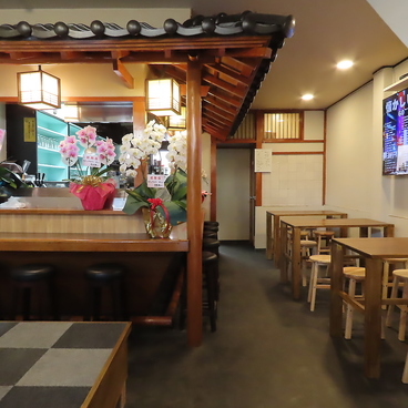 カジュアルバー彩の雰囲気1