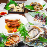 旬の魚介を楽しめるのは貝やYAKUMO！お食事はもちろん、飲み会にもオススメです