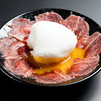 名物生ラムユッケ