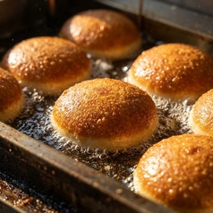 毎日、店内で揚げたてマラサダ！の写真