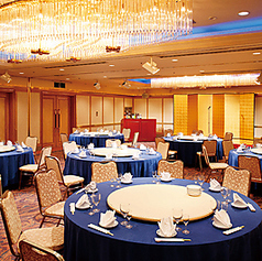 「ダイヤモンドホール（桜・若葉）」　ホール着席スタイル