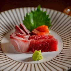 刺身盛り合わせ
