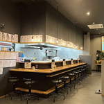 人気のカウンター席はカップルやご夫婦に最適◎お仕事帰りのお一人様でのご利用もモチロン大歓迎です