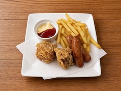 お酒を彩る多彩なアラカルト料理をご用意