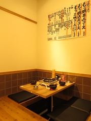 天神駅すぐ！仕事帰りにもピッタリな気軽に寄れるテーブル席♪もちろん宴会もOKです！