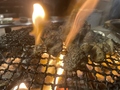 料理メニュー写真 地鶏の黒炭鉄板
