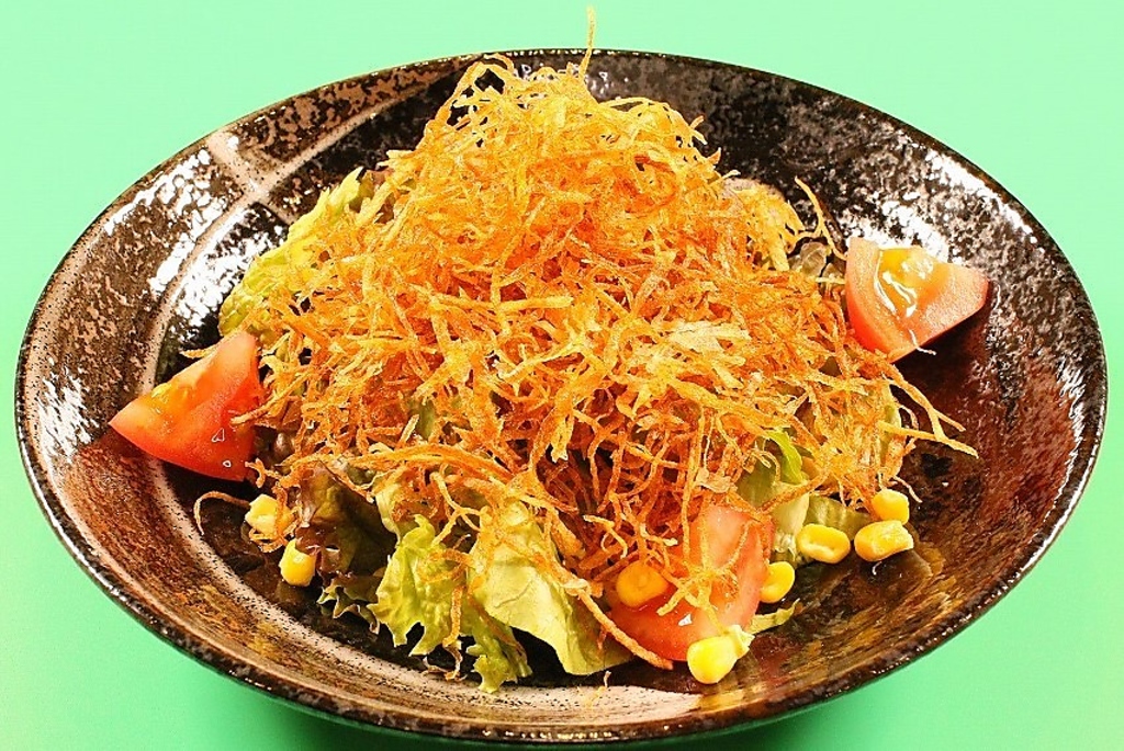 じゃがいもパリパリサラダは、風味豊かなじゃがいもの新しい魅力をお楽しみいただくことができます★