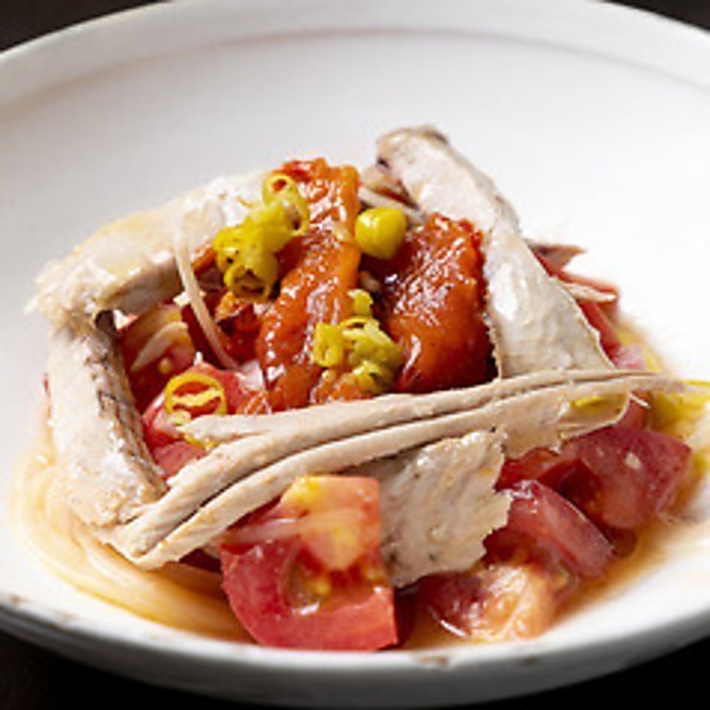 バスク料理は和食に通ずるあっさりとした味わいなので、和の食材との相性も良く、美味しく頂けます♪