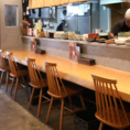 カウンター席ございます。一人飲みやサク飲み大歓迎です。