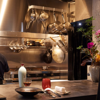 ゆっくりと食事をご堪能いただける空間をご用意致します