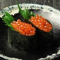 料理メニュー写真&nbsp;いくら軍艦/サーモンいくら軍艦/ネギトロいくら軍艦