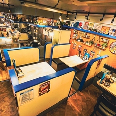 キッチンスタッフとも会話できちゃう？！一番近いテーブル！