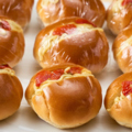 料理メニュー写真&nbsp;これだけは食べて欲しい5大メニュー4　小松ドライトマトの塩焼きそばパン