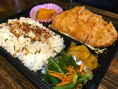 ローストンカツ弁当