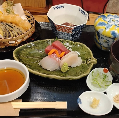 うどん割烹 あかつきの写真