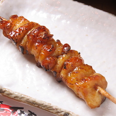 とり皮 (塩・たれ) 各