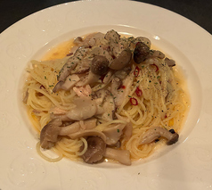 ツナとキノコののペペロンチーニ