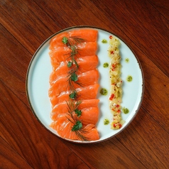 ノルウェー産スモークサーモンのマリネ