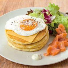 スモークサーモンパンケーキ