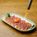 料理メニュー写真&nbsp;A5和牛の炙りユッケ