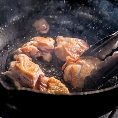 福岡県産の地鶏【はかた地どり】とは！