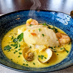 魚介の旨みたっぷり白いブイヤベース