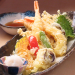 自慢の食材を使用した絶品料理をご友人やご家族と是非ご賞味ください！