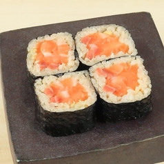 たっぷり生サーモン巻き