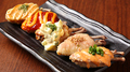 料理メニュー写真&nbsp;名物 蒸し手羽 1本（味は10種類）