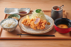 黒豚ロースかつ(上)定食