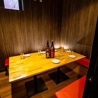 モダンの暖かみある個室です！様々なシーンに♪