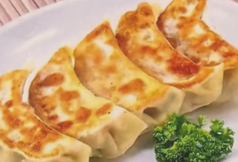 焼き餃子