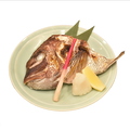 料理メニュー写真&nbsp;たいかぶと塩焼き・煮付け