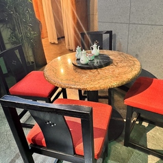 円卓で回るテーブル！