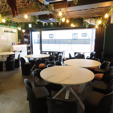 キムキムダイニング 大和の雰囲気1