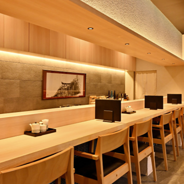 魚とごはん ますよねの雰囲気1