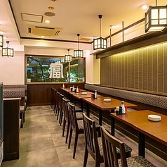 8名様までご利用いただける半個室テーブル席です。中規模のご宴会にぴったり◎会社の飲み会やサークルの集まりなど、仲間内での飲み会にぜひご利用ください。