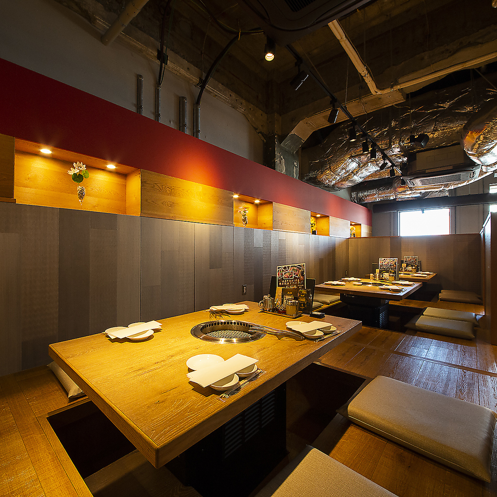 最大20名様までご利用可能なゆったり掘りごたつ個室をご用意しております！