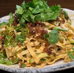 千切り押し豆腐の冷菜