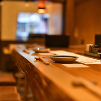 温もりと和情緒が交わる上質な空間で、心地よいひと時を