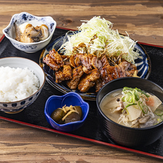 肉吸いからトンテキまで！鉄板焼屋ならではの本格ランチ