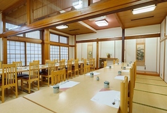 2階　天山　慶事　法事　歓送迎会　　宴会利用できます