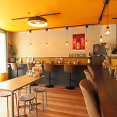 当店はお子様連れのご家族を大歓迎しております!広めのテーブル席もございますので、ベビーカーでのご来店や小さなお子様とのお食事も安心してお楽しみいただけます。