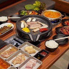 コギロ 神戸三宮店の特集写真