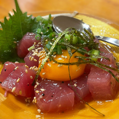 マグロ塩ユッケ
