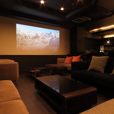 sofa bar divano akasaka ソファ バー ディバーノ アカサカの雰囲気1