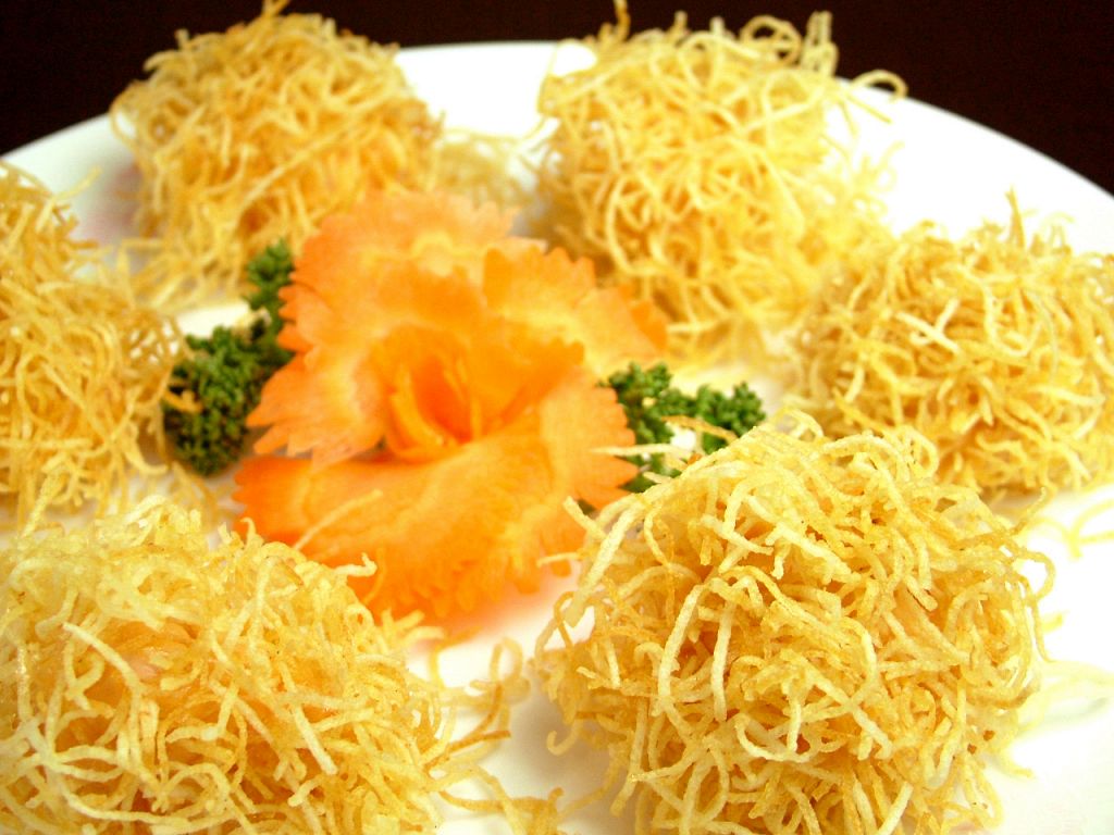 えっ！これが海老マヨ！サクサクの衣の中に海老マヨが入った絶品