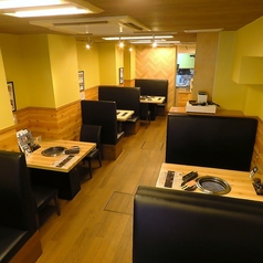 6名の掘りごたつ席となります。