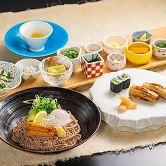 広島ぶっかけ十割蕎麦御膳の写真