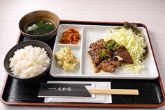 ランチタイムは定食もご用意♪≪焼肉定食≫